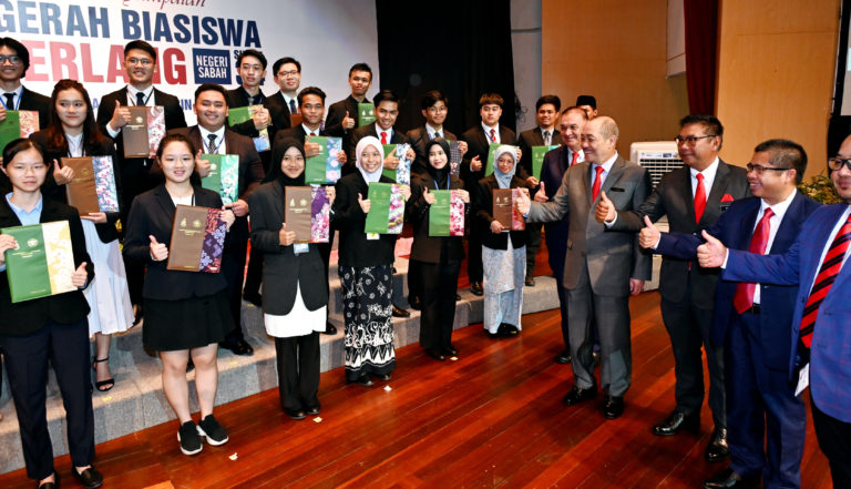 Kenal pasti punca ramai calon SPM Sabah tidak hadir peperiksaan – Hajiji