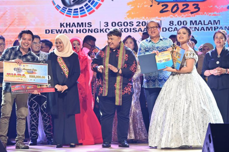 ‘Upus Nu’ dinobatkan sebagai juara Anugerah Lagu SabahVFM