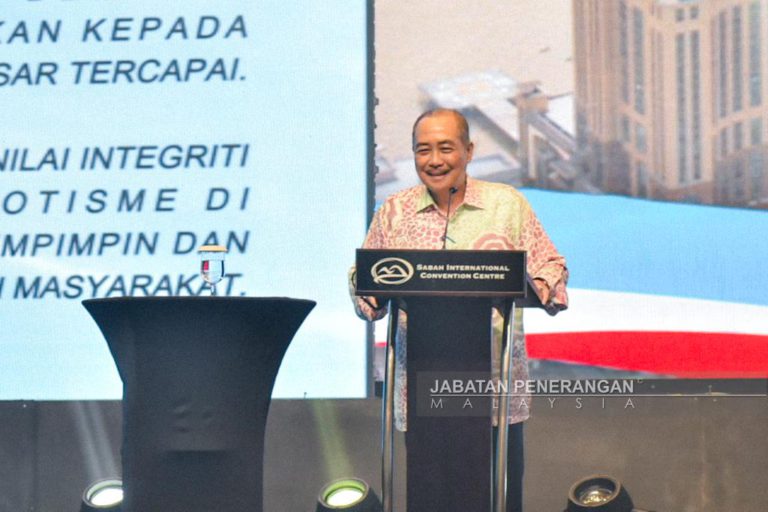 Membudayakan integriti dalam perkhidmatan awam 
