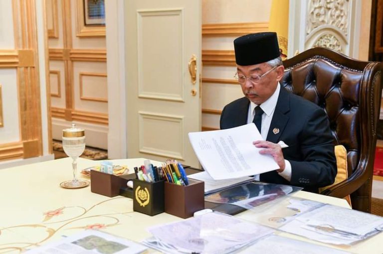 Kembara Kenali Borneo : Agong baca setiap surat, petisyen rakyat