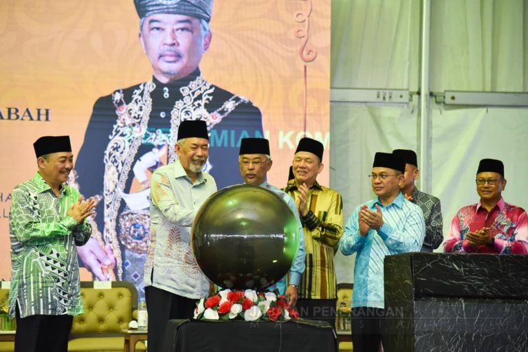 Sabah bertuah dapat mercu tanda pentadbiran syariah – Agong