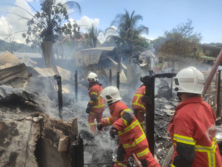 Dua beradik kanak-kanak rentung dalam kebakaran rumah