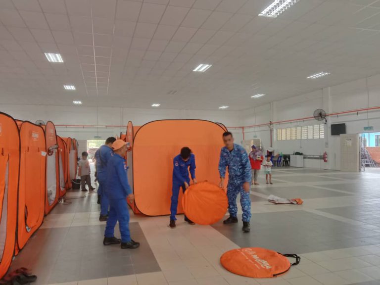 Banjir Sabah : Mangsa banjir di Beaufort meningkat