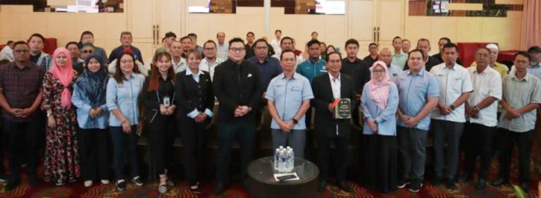 Gerakan Koperasi memainkan peranan aktif dalam sektor perladangan di Sabah