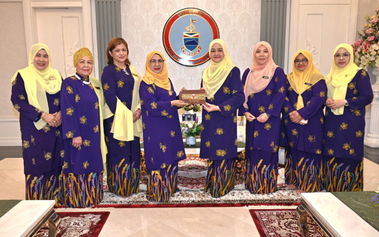 Puspanita Sabah anjur Program “Magical Train Ride” dengan “Toh Puan” & Ruby Puspa Night