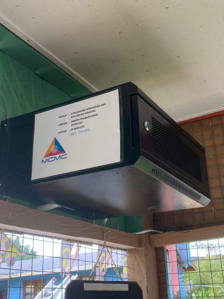 Starlink Dipasang Di Sk Malaing Keningau, Sabah – Fahmi