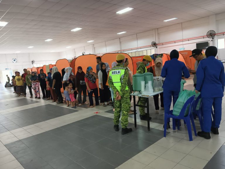 Banjir Sabah : 102 mangsa dipindahkan ke PPS Dewan Selagon