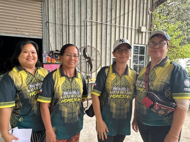 Ropuhan Homestay Aki Nabalu tonjol makanan tradisional Kadazandusun