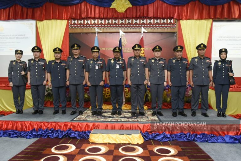 JBPM anugerahkan pangkat kehormat kepada 7 individu di Sabah