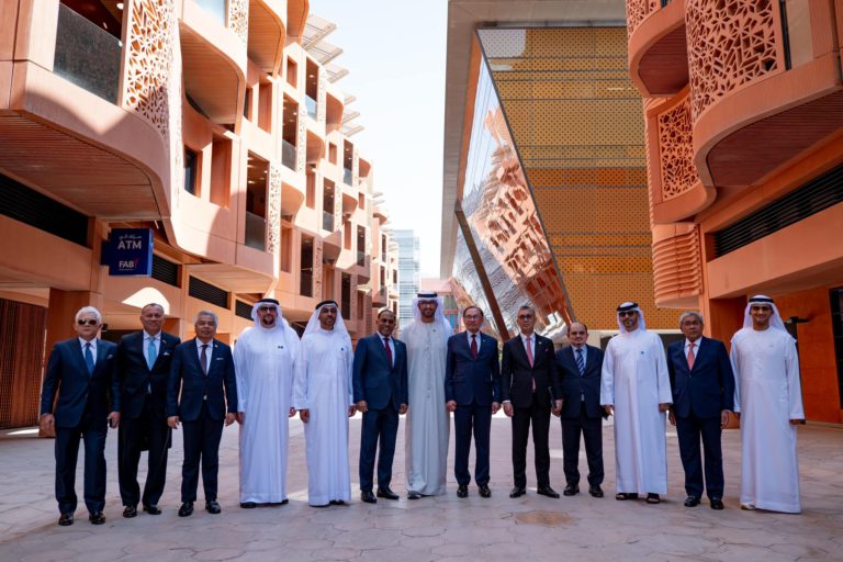 PM Anwar Lawat Bandar Masdar, Saksikan Mou Bernilai Us$8 Bilion Dalam Tenaga Boleh Diperbaharui