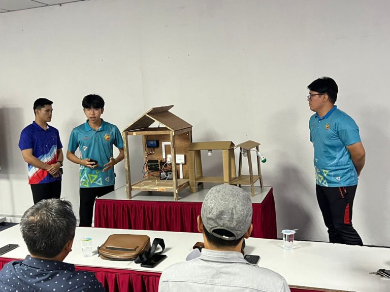 PKK laksana khidmat komuniti melalui Program Pemikiran Reka Bentuk