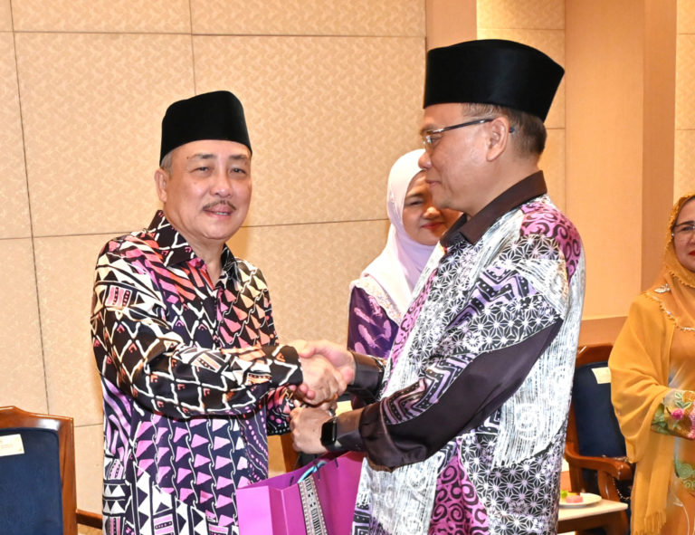 Peka dan berhikmah beri pandangan, penjelasan hukum syarak