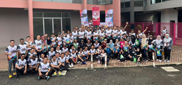 Lebih 100 warga ESSCOM meriahkan HSN 2023