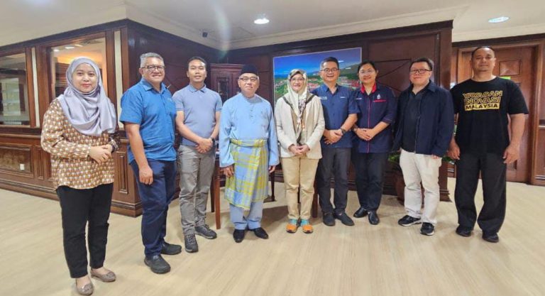 YIM sumbang peralatan ‘Makerspace’ bernilai RM50,000