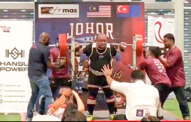 Nelson Chui pecah rekod kebangsaan di Kejohanan Johor Powerlifting Open Vol.1 2023