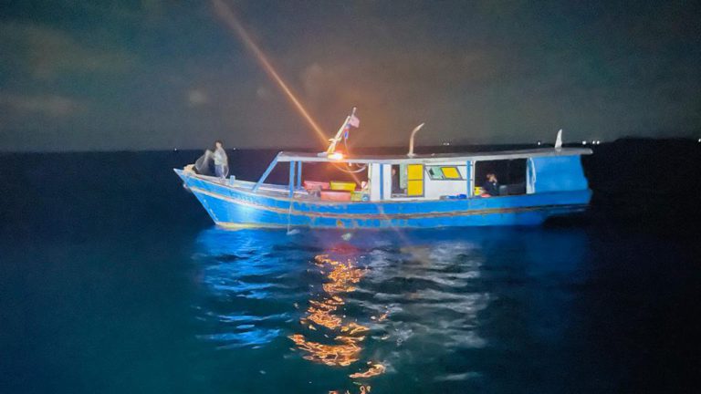 Maritim Malaysia tahan sembilan individu bawa barang kawalan tanpa permit sah