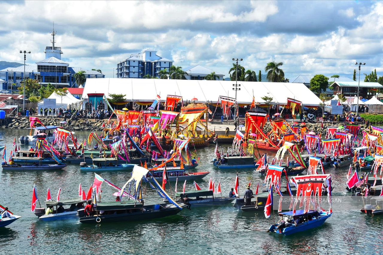 Pelancongan Regatta Lepa Pelancongan Regatta Lepa