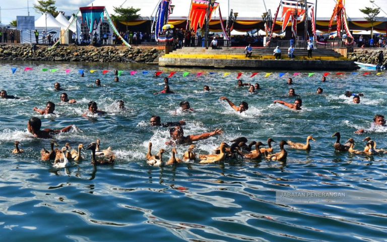 Pelancongan Regatta Lepa