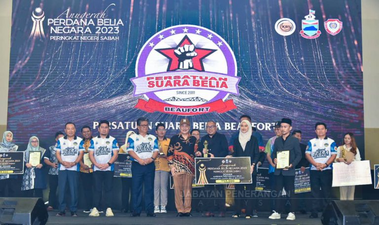 Persatuan Suara Belia Beaufort johan kategori Pertubuhan Anugerah Perdana Belia Sabah