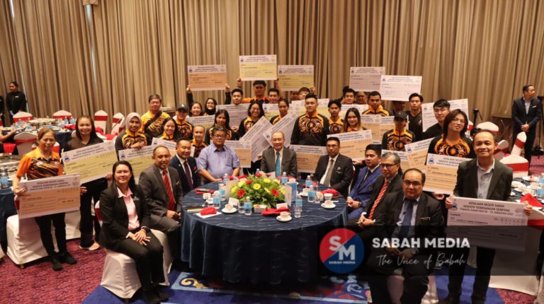 54 atlet Sabah terima insentif kemenangan Kerajaan negeri