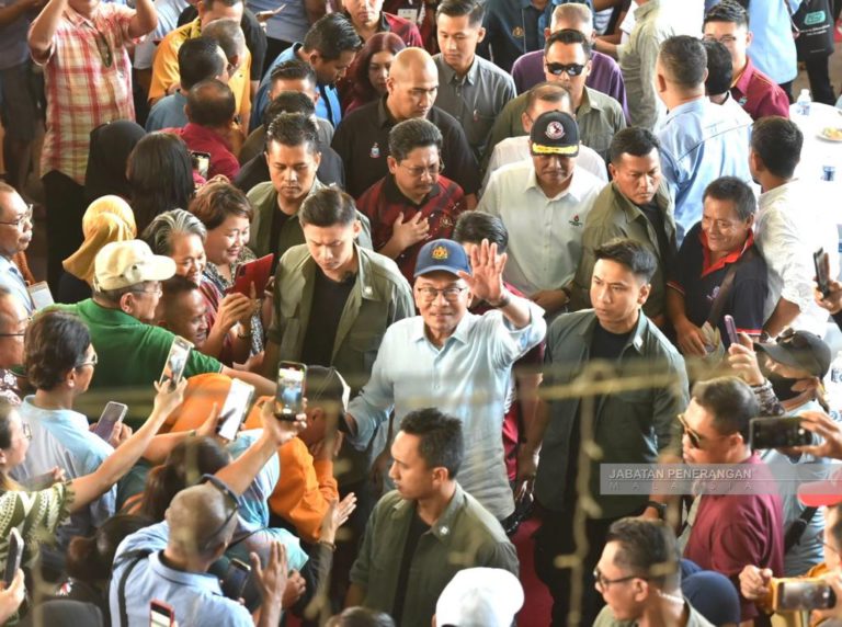 Rakyat diminta jangan dengar hujah tanpa fakta – PM