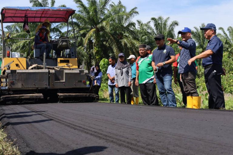 Penduduk tarik nafas lega, jalan rosak sudah dibaiki