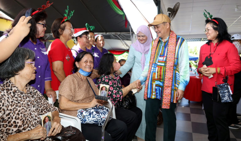 Keperluan rakyat diutamakan, kurangkan isu politik