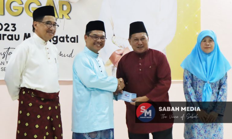 18,000 liter air minuman dihantar ke  kolej kediaman UMS