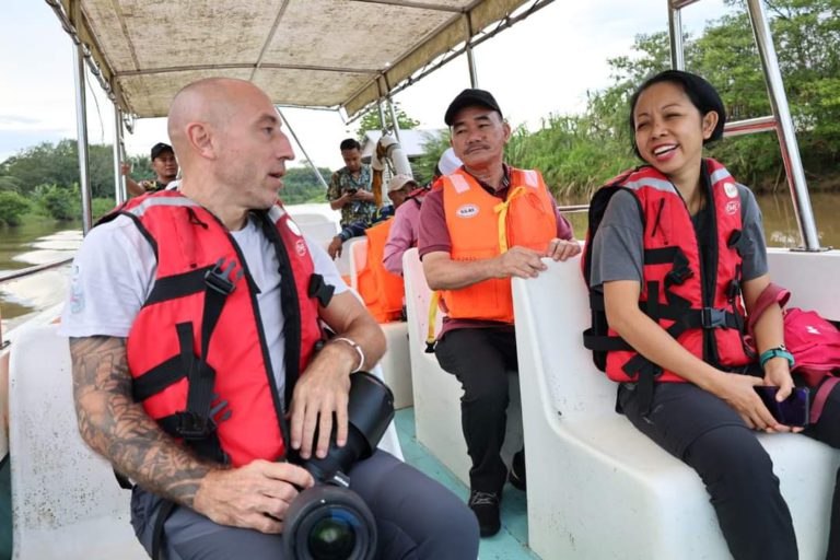 Ruslan bawa pelancong tinjau lokasi menarik di DUN Lumadan