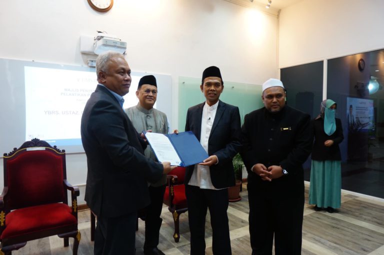 Abdul Somad dilantik Profesor Adjung UMS