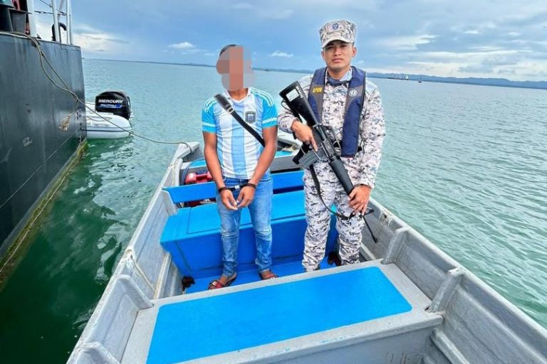 Maritim Malaysia tahan juragan bot miliki hablur kristal disyaki dadah