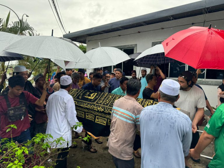 Bapa James Ratib meninggal dunia