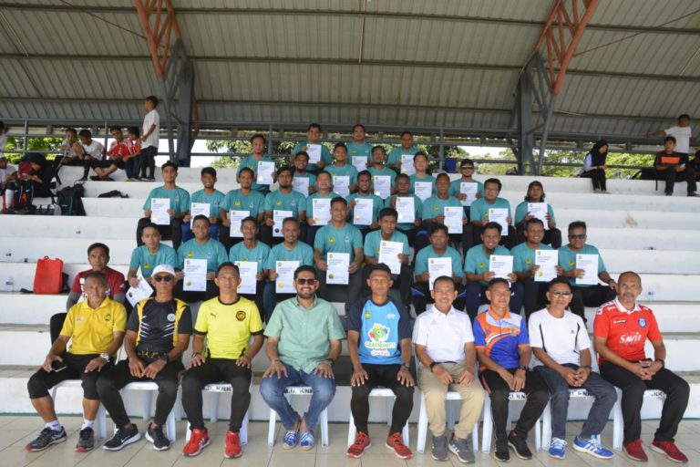 30 peserta tamat kursus jurulatih akar umbi