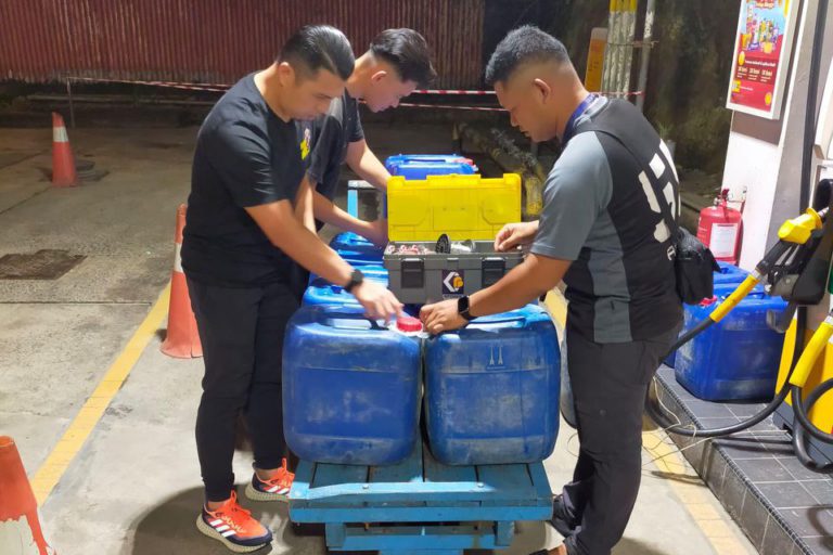 KPDN Sandakan rampas 1,175 minyak petrol bersubsidi