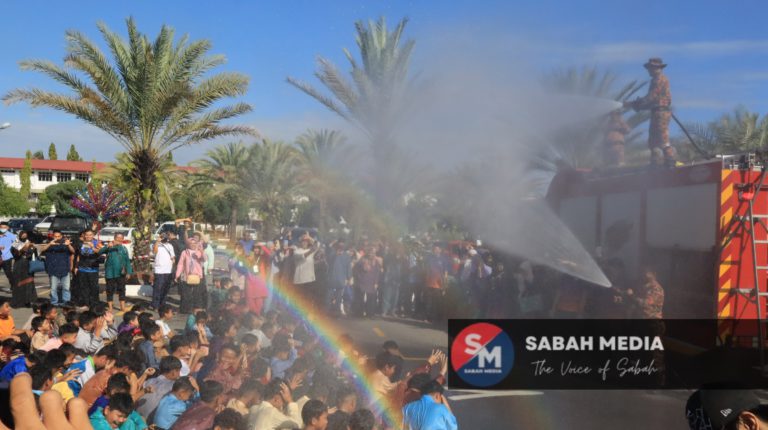 Cuti persekolahan dimanfaatkan untuk program berkhatan beramai-ramai