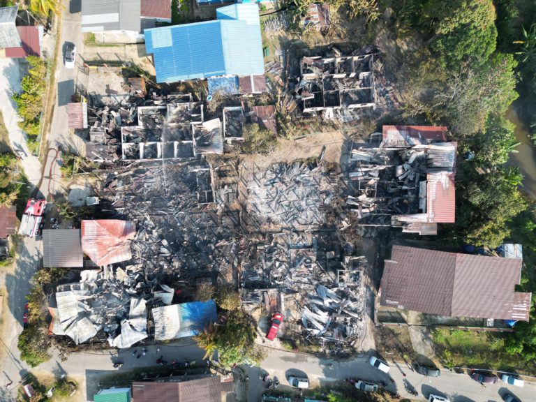 11 rumah terlibat dalam kebakaran di Kg Laut Bongawan