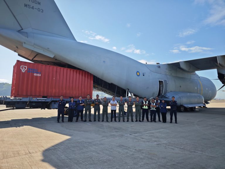 SESB terima dua kontena menara ERS dari TNB