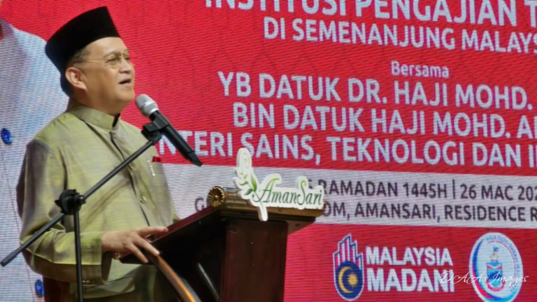 Lebih 40,000 pelajar di Sabah terima manfaat program inisiatif pendidikan BUDI, BAKTI