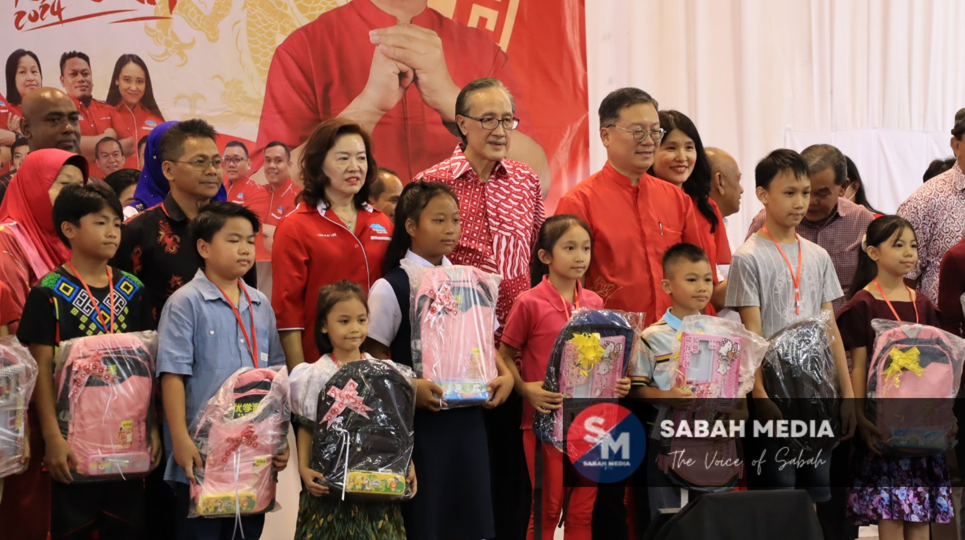 Picsart_24-03-03_15-12-27-555