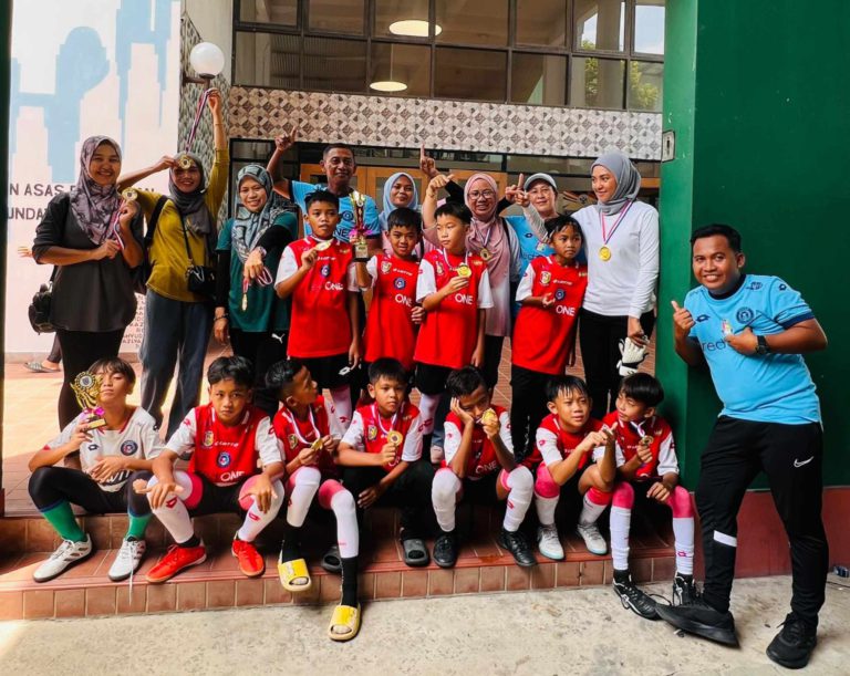 TABS Mix 9, Mix 8 juarai Kejohanan Futsal Piala Ramadan