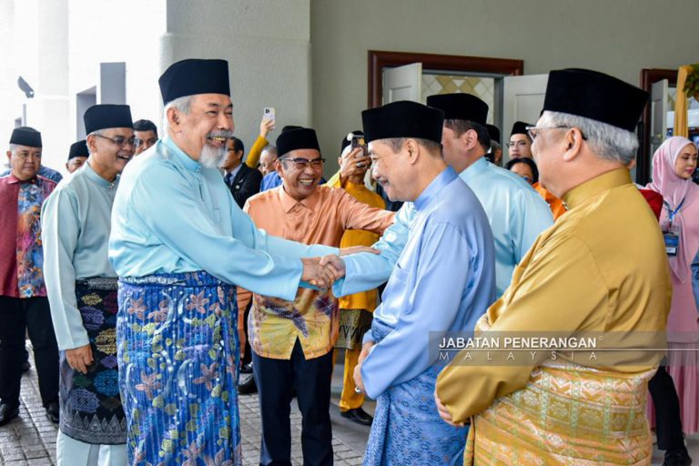 20 anak yatim Rumah Amal Kasih Kingfisher terima sumbangan