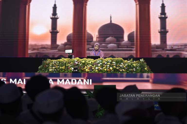 Lapan finalis berentap dalam kategori remaja MTHQ