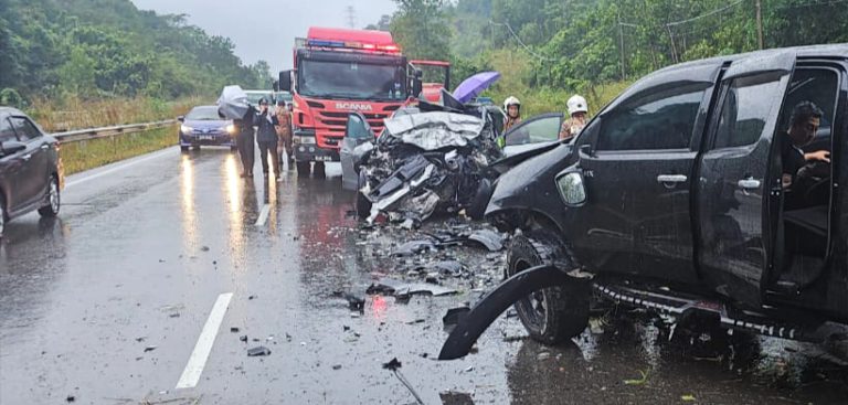 Wanita warga emas maut, dua cedera parah dalam nahas jalan raya