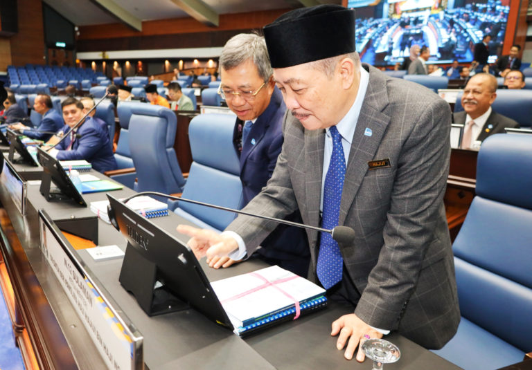 Data miskin tegar di Sabah dikemukakan Rafizi belum dikemas kini – Hajiji