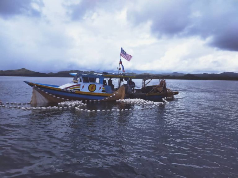 Maritim Malaysia tahan dua bot lakukan kesalahan dibawah Akta Perikanan 1985