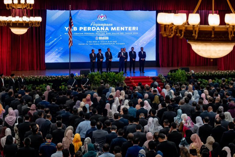 PM Mahu Integriti Penjawat Awam Setimpal Dengan Pengiktirafan Diberi Kerajaan