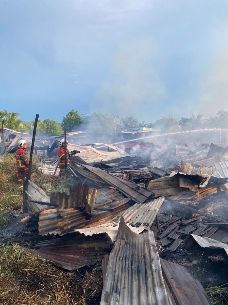 22 rumah musnah dalam kebakaran di Batu 3 Sandakan