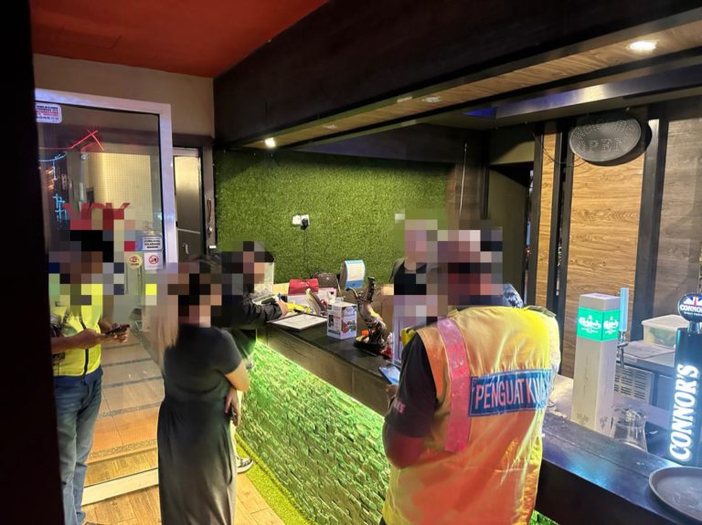 Tiga kompaun dikeluarkan ke atas premis hiburan langgar peraturan