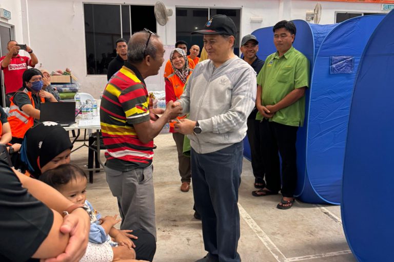 Membakut dilanda banjir, 24 KIR ditempatkan di PPS