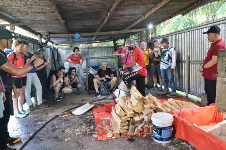 Ambuyat berpotensi untuk dikomersialkan ke peringkat lebih tinggi
